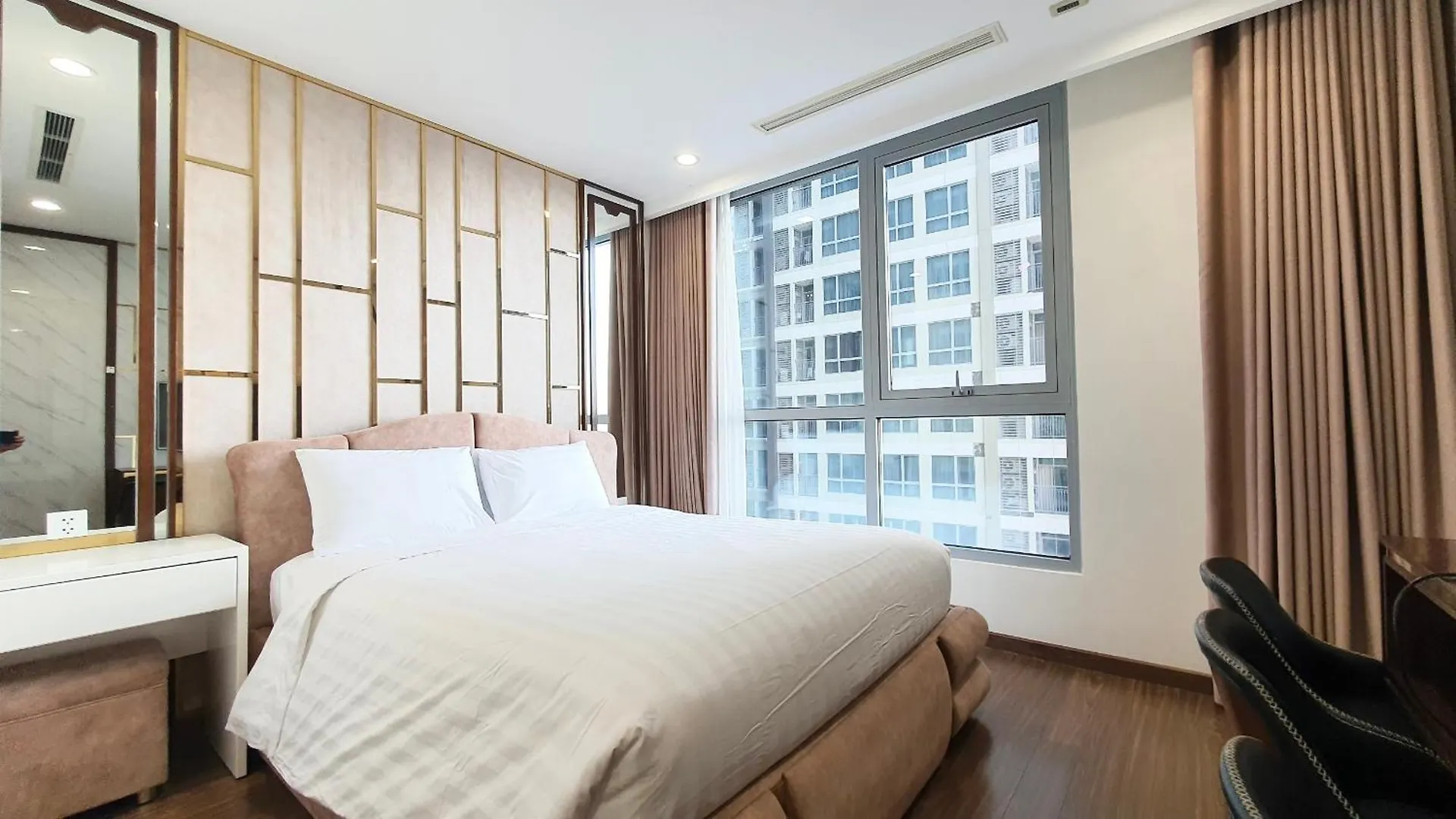 Vinhomes Romantic Apartment Ho Chi Minh Vietnam