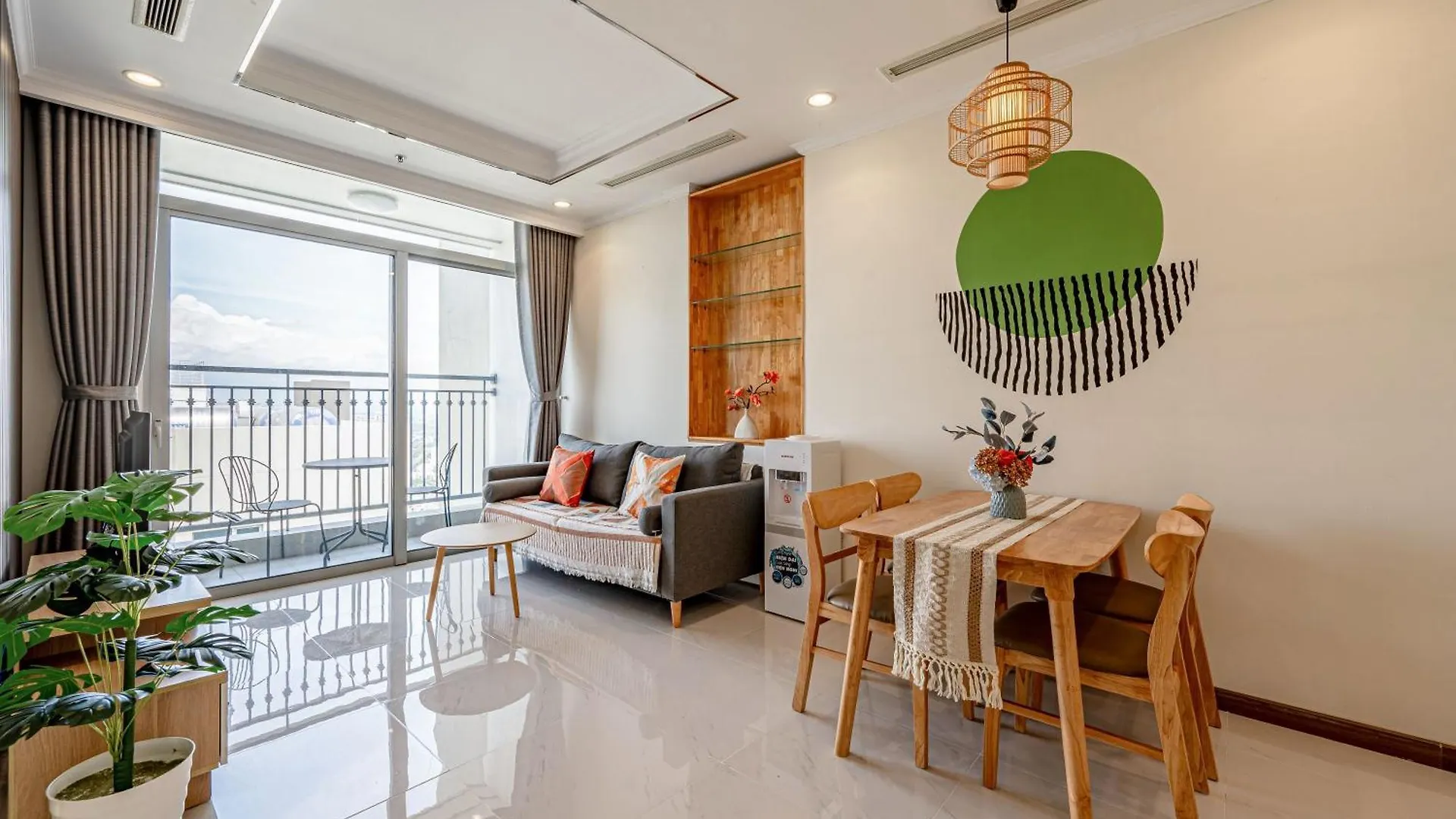 Vinhomes Romantic Apartment Ho Chi Minh