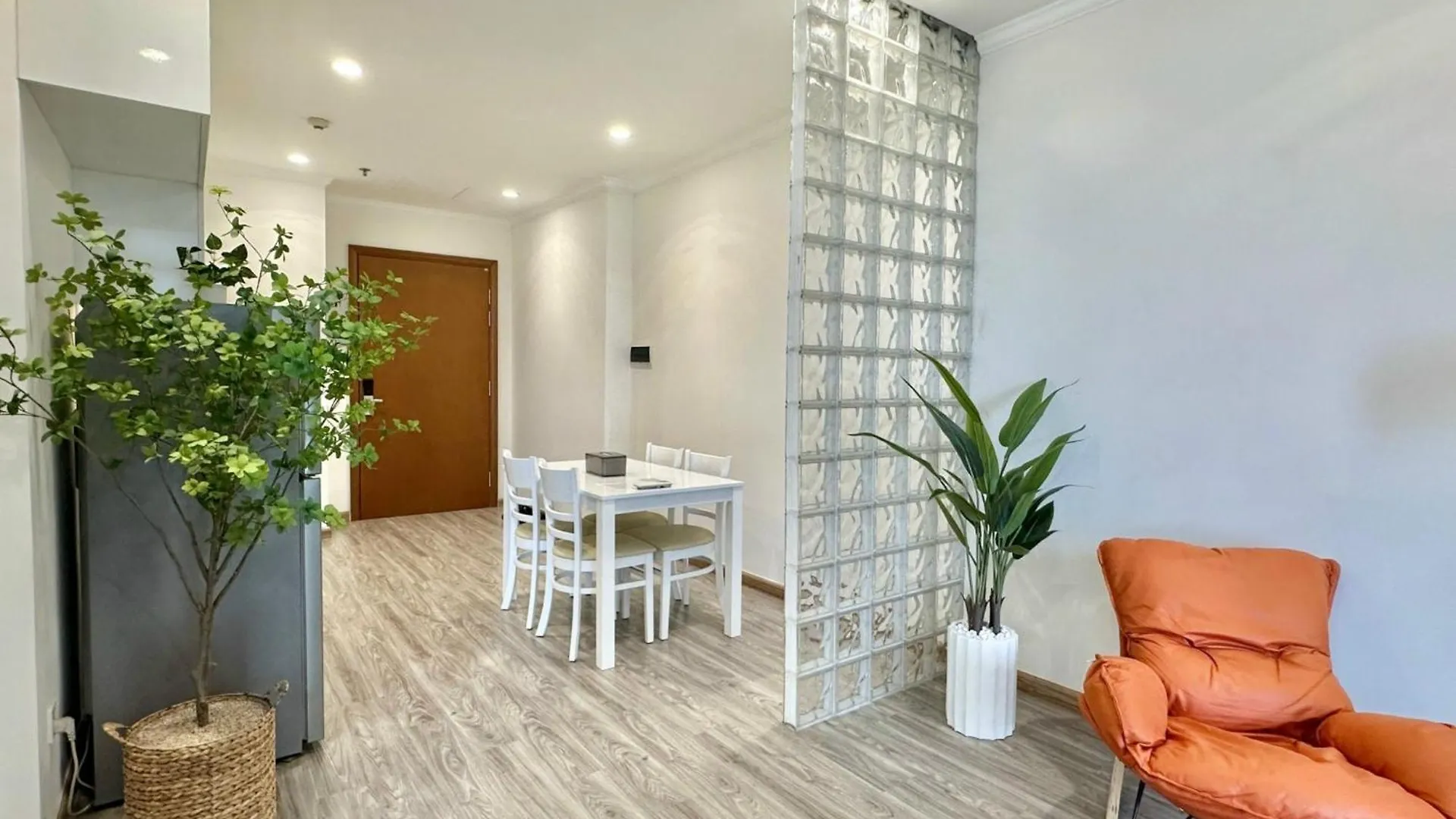 Vinhomes Romantic Apartment Ho Chi Minh Ho Chi Minh City